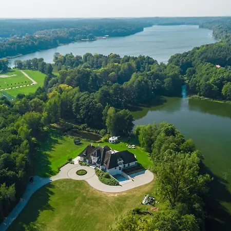 Chopin's Thatch - House And Peninsula Only For Villa Lidzbark Welski
