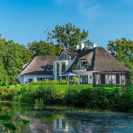 Chopin's Thatch - House And Peninsula Only For * Lidzbark Welski