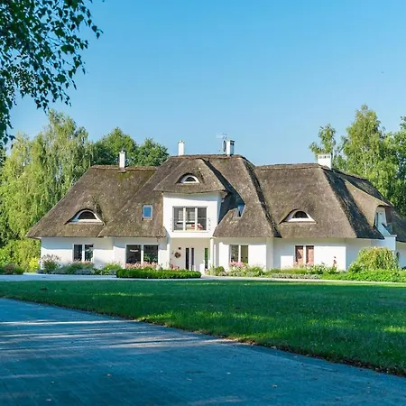 Villa Chopin's Thatch - House And Peninsula Only For